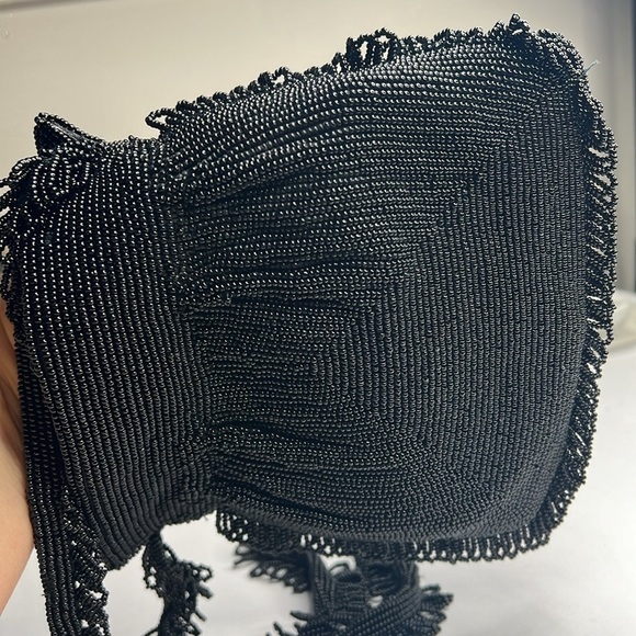 Delill Hand Made Black Beaded Tassels Snap Shoulder Bag - Picture 12 of 12